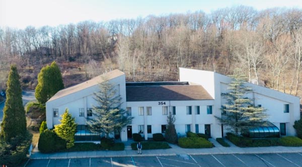David Paulussen, DMD office building exterior in Hackettstown, NJ